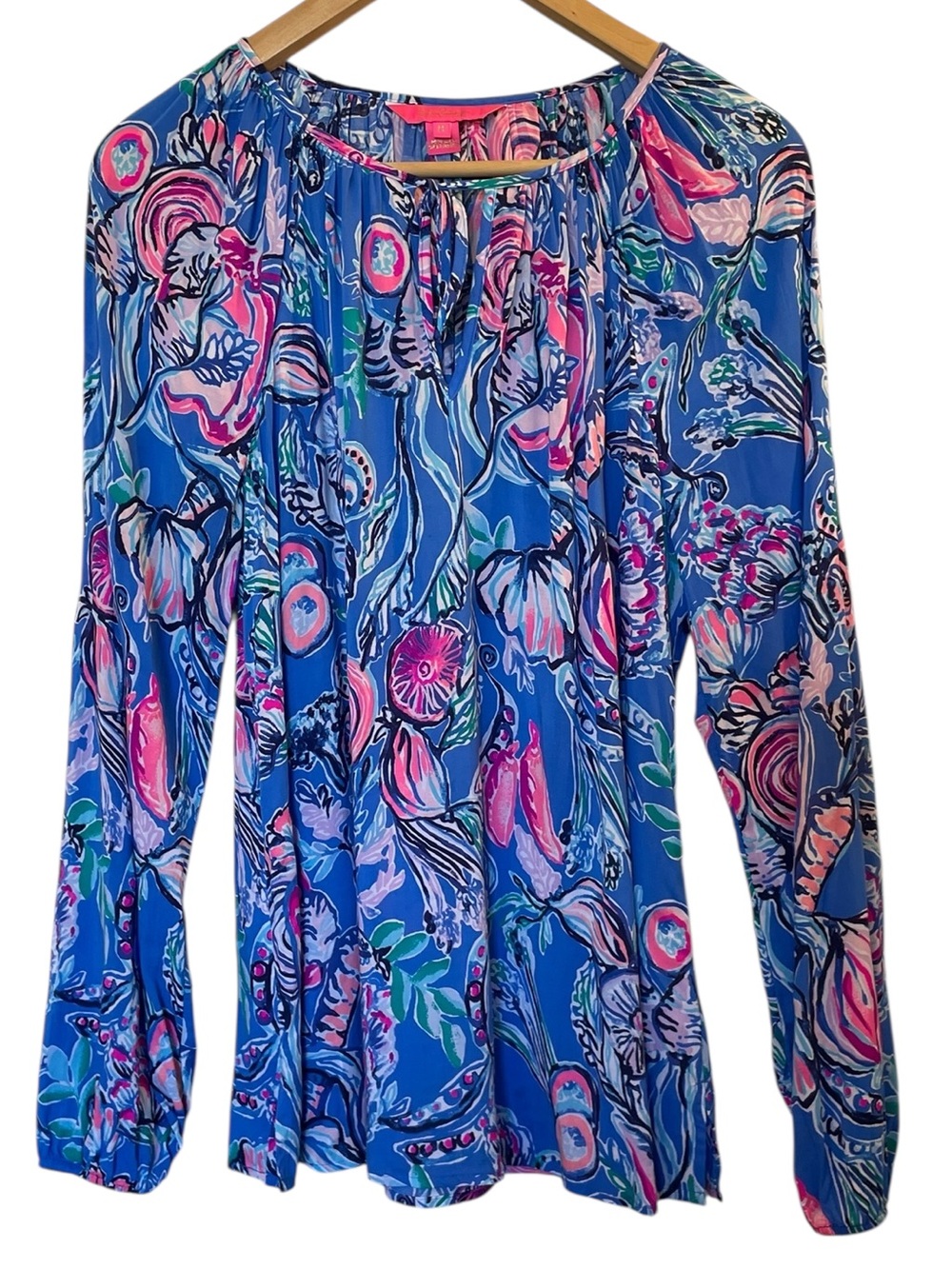 LILLY PULITZER Blue/Pink Rayon Floral Print Long-Sleeve Tie-Neck Top - Medium